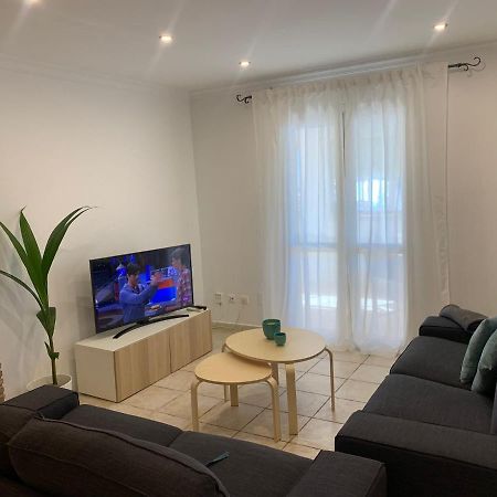 Apartamento Centrico Silencioso เนร์คา ภายนอก รูปภาพ