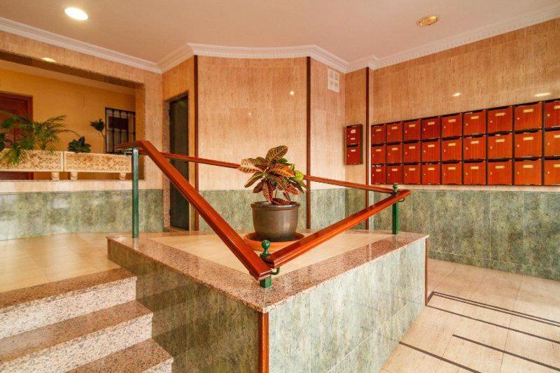 Apartamento Centrico Silencioso เนร์คา ภายนอก รูปภาพ