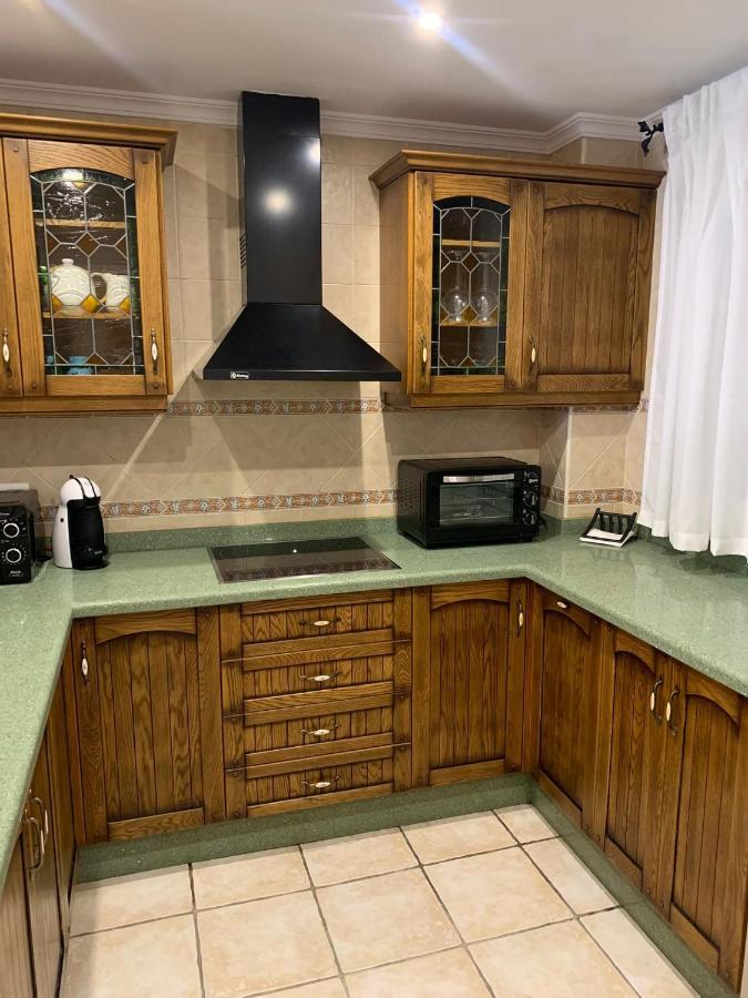 Apartamento Centrico Silencioso เนร์คา ภายนอก รูปภาพ